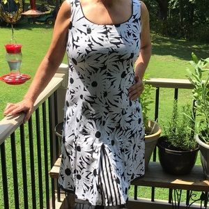 Adorable Talbots dress 10P stripes and flowers